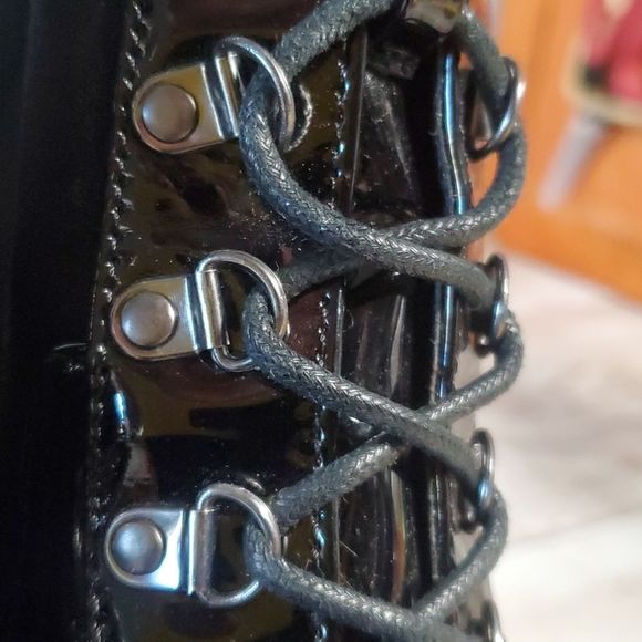 Fashion Nova Nelia Chunky Goth Lug Sole Platform Ankle Boots Shoes 8 Like New - Picture 9 of 12